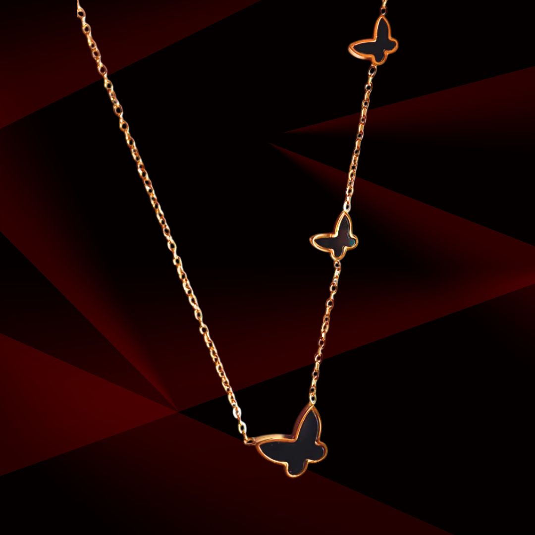 Chic Butterfly Necklace – Gold-Plated Minimalist Chain with Black Inlay